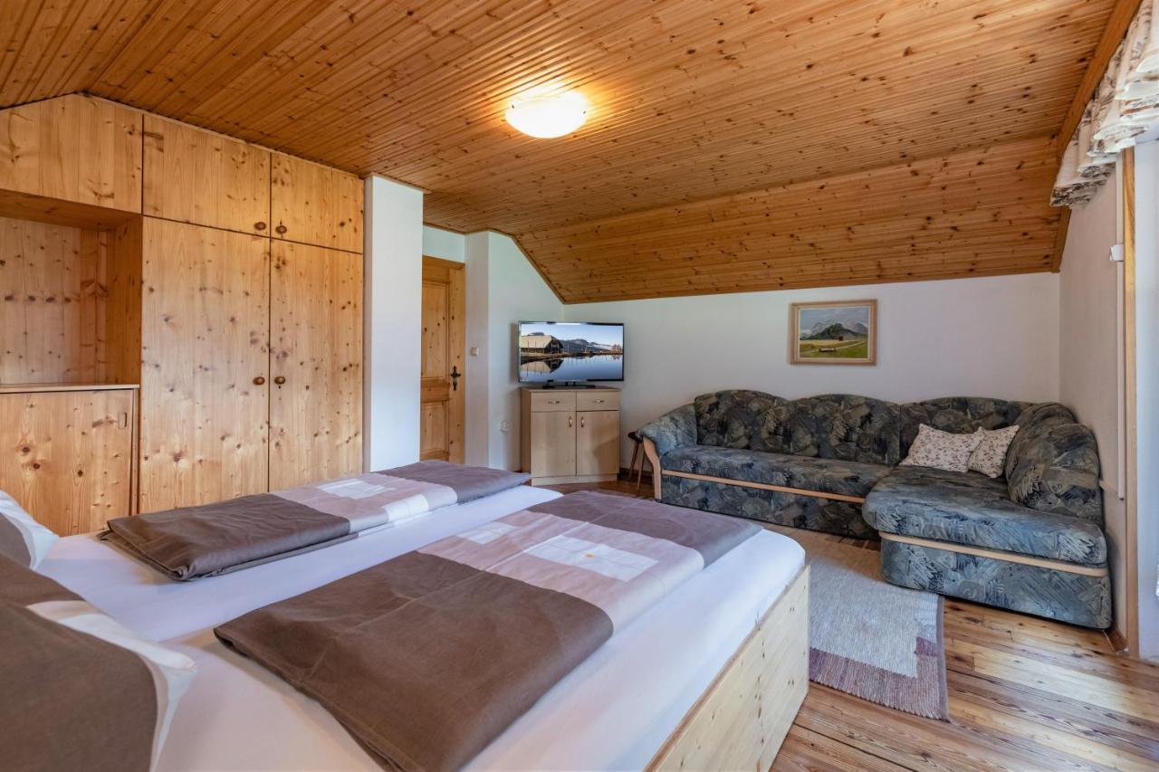 Almhuetten Sonnblick & Almfried Sonnenalpe Nassfeld Exterior photo